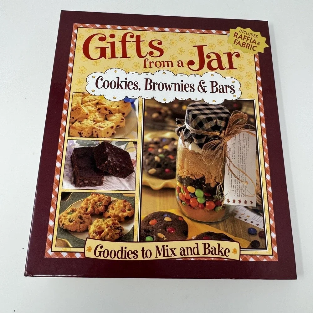 Gifts From A Jar Cookies Brownies & Bars Cookbook Publications Intl HC 2003